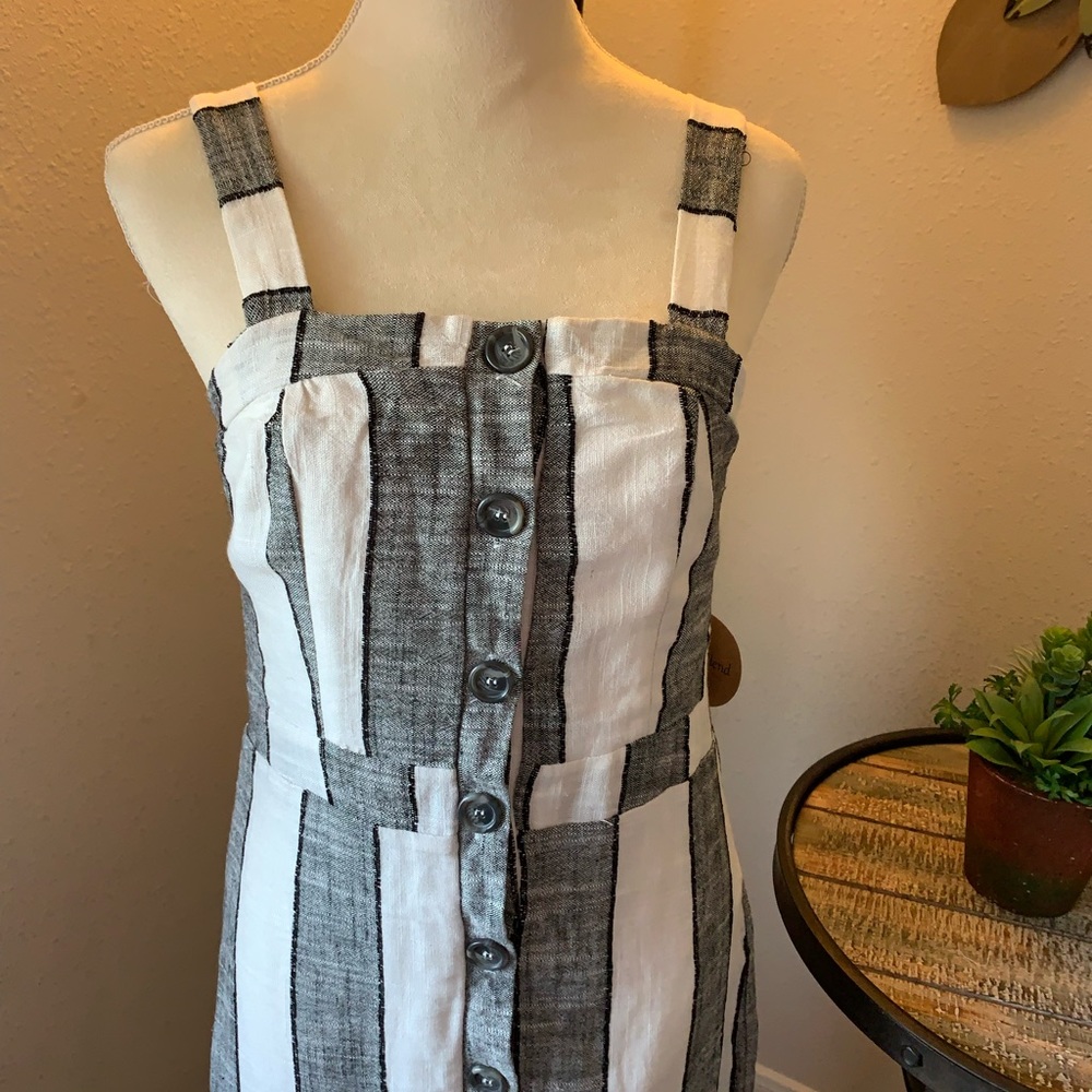 URBAN ROMANTICS - NWT Black and White fitted classy sundress - Picture 4 of 11